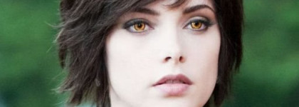 "Макияж без правил": " моя интерпретация образа Элис Каллен (Эшли Грин) из франшизы " Сумерки. Сага" с продуктами бренда Chanel