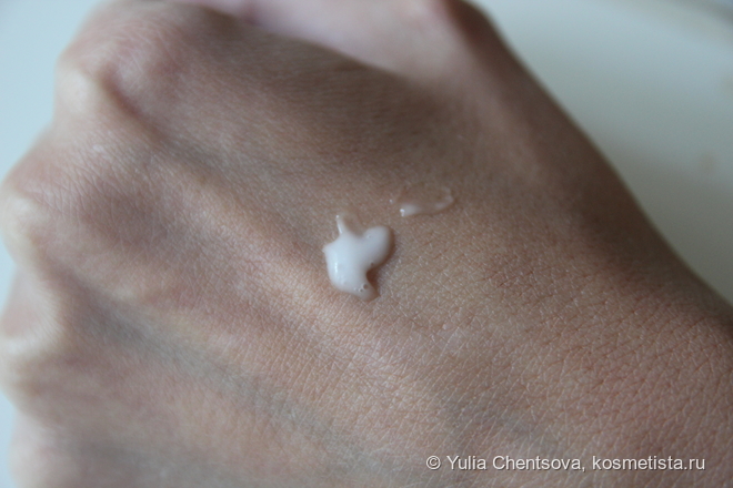 Осенние нововведения в моем уходе. Полноценный анализ ночной маски Hydra Beauty Masque de nuit au camélia и кратко о других новинках и средствах Chanel