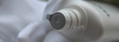 Осенние нововведения в моем уходе. Полноценный анализ ночной маски Hydra Beauty Masque de nuit au camélia и кратко о других новинках и средствах Chanel