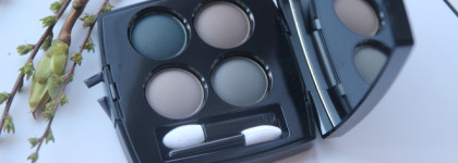 Яркая сдержанность с палеткой Les 4 Ombres в оттенке 324 Blurry Blue от Chanel