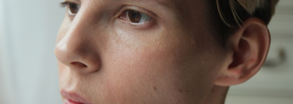 "Макияж без правил": немного рок-н-ролльного настроения с тёмными smoky eyes с продуктами от Chanel