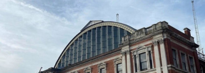 "On the road": показ Dior Men Pre-Fall 2022 в Лондоне