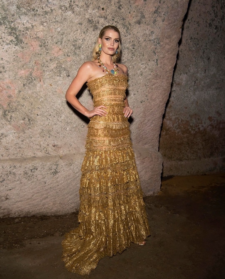 Амбассадор дома Dolce&Gabbana модель Китти Спенсер на презентации ювелирной коллекции Alta Gioielleria.