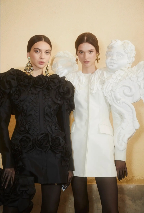 Бренд Dolce&Gabbana на показе Alta Moda поддержал тренд на естественный макияж.