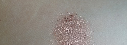 Роскошный макияж с минимумом усилий! Жидкий глиттер Stila в оттенке Kitten Karma