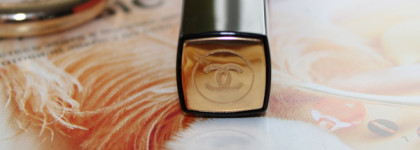 Жидкая матовая помада для губ с эффектом пудры Chanel Rouge Allure Liquid Powder 952