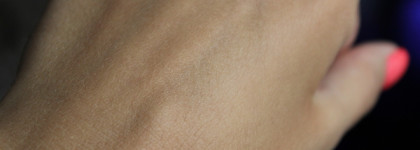 Chanel Les Beiges Sheer Healthy Glow Tinted Moisturizer SPF 30 в оттенке Medium