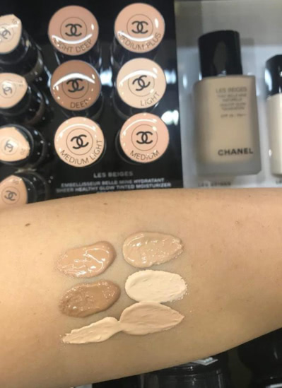 Chanel Les Beiges Sheer Healthy Glow Tinted Moisturizer SPF 30 в оттенке Medium