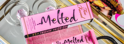 Анти – Стойкость от стойкой Жидкой помады Melted от Too Faced в оттенке Peony