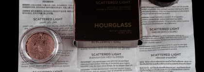 Glitter Eyeshadow от Hourglass в оттенке # Aura