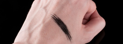 Тушь Diorshow Pump'n'Volume mascara black от Dior