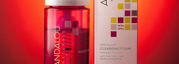 Очищение с пенкой для чувствительной кожи Andalou Naturals Cleansing Foam линейки 1000 Roses