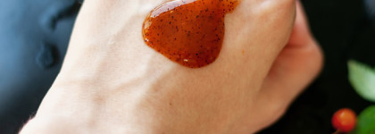 Очищение волос Скраб-шампунем Natura Siberica Oblepikha