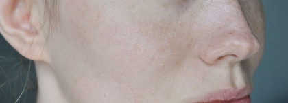 Украшение кожи при помощи Морковного, т. е Светлого оттенка Clair от Erborian CC Creme HD Radiance SPF25