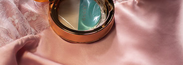 Так ли прекрасен? Бронзер от Gucci Bronzing Powder Poudre De Beauté Éclat Soleil ( # 01)