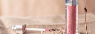 Addict Lip Maximizer (# 012 Rosewood) от Dior. Сравнение с маслом Addict Lip Glow Oil