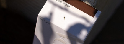 И снова Zara Beauty и снова лак для ногтей Nail Polish. Оттенок NC733 Power, которому стоит чуть подождать