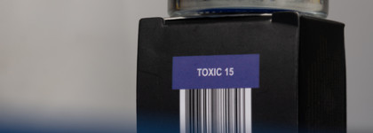 Электрический синий Toxic от Sinsation Cosmetics Gel eyeliner