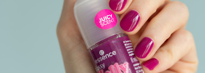 Glossy Jelly Nail Polish (#01 Summer Splash). Essence Spring Summer 2024 Collection