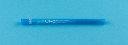 Голографик от Beauty Bomb UFO Eye Pencil Holographic Conspiracy (#03 Wait a minute)