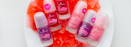 Снова много желе от Essence_Glossy jelly mini nail polish (#06)