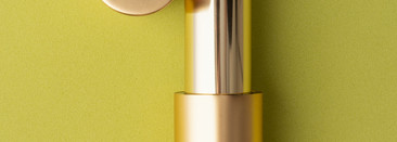 Винтажный красный #Velvet Jazz. True velvet Lip Color by Lisa Eldridge