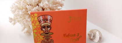 Кто не устал от красных теней? Обзор на палетку Juvia's Place The Nubian Coral