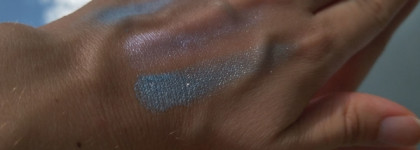 Для скучающих по ясному небу, морю и теплым денькам - холодная палетка On Cloud Blue от Colourpop