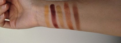 Палетка в цветах солнца Sample beauty - Reign