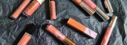 Моя коллекция жидких продуктов для губ в теплой гамме