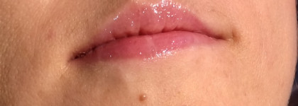 Лучшее и худшее в декоративной косметике 2023: Vivienne Sabo vs Relouis