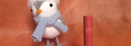 Губки, как кораллы: с Rom&nd Juicy Lasting Tint в оттенке 09 Litchi Coral