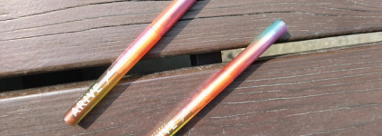 Удачная находка от бренда Arive Makeup: лайнеры Fairy Wand Multichrome Eye Pencil 05 и 02