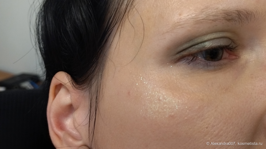 Верхний искусственный свет