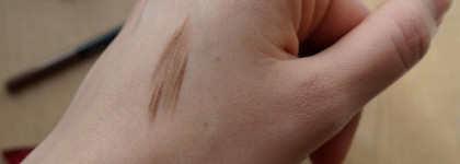 Бюджетные отличники для бровей от Vivienne Sabo