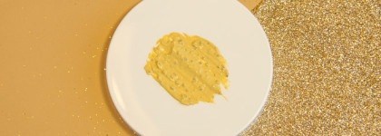 Маска для мгновенного сияния кожи от Kiehl's (Turmeric & cranberry seed energizing radiance masque). Современная сказка о Золушке