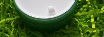 Не представляю своей жизни без патчей. Мои любимые - Aloe soothing essence 80% hydrogel eye patch Holika Holika