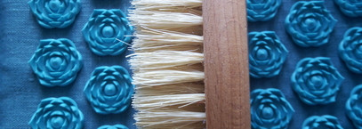 Сухой массаж и моё главное разочарование года - массажная щётка Riche