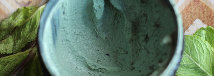 Из колобка в человека. Очищающая маска для лица Мегамятная/Mask Of Magnaminty от Lush