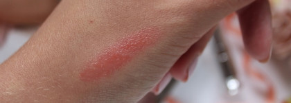 Dior Addict Lip Glow 004, сколько же противоречивых отзывов я прочитала о нем. Но в итоге купила