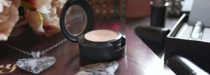 Консилер/корректор MAC Studio Finish SPF 35 в оттенке NW15