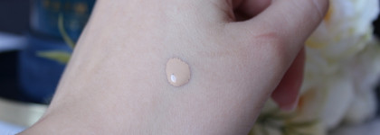 Тональная основа Catrice HD Liquid Coverage Foundation в оттенке 010 Light Beige. Эффект фотошопа за 500 рублей