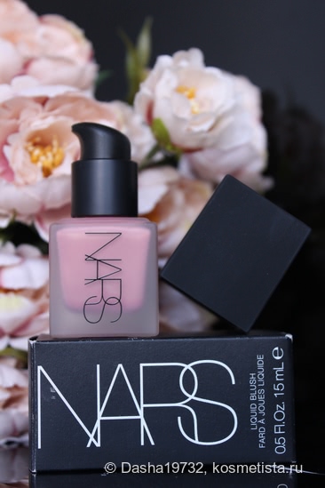 Жидкие румяна Nars в оттенке Orgasm. Самый популярный оттенок в жидком формате
