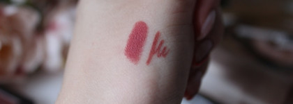 Губная помада МАС Mini Traditional Lipstick в оттенке Mehr и Карандаш для губ МАС Lip Pencil в оттенке Soar