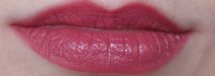 Жидкая губная помада Givenchy Le Rouge Liquide в оттенках Nude Cachemire (101) и Nude Velours (107)