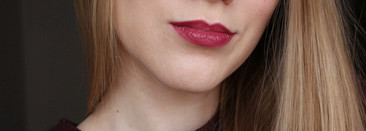 Помады Essence Ultra Last Intstant Colour в оттенках 07 Undress my lips и 16 Fancy blush