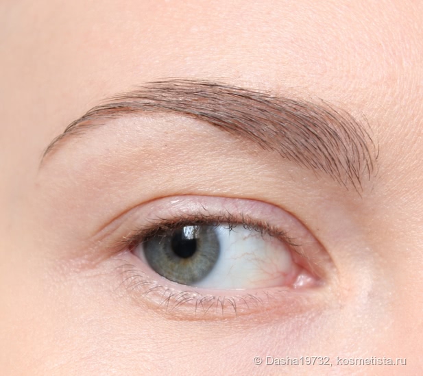 Givenchy Тонирующая водостойкая тушь-филлер для бровей Mister Brow Filler Mascara в оттенке 02 Blonde