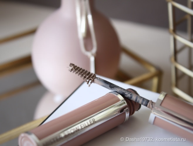 Givenchy Тонирующая водостойкая тушь-филлер для бровей Mister Brow Filler Mascara в оттенке 02 Blonde
