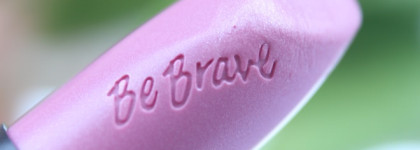 Новинка Catrice Power Plumping Gel Lipstick в оттенке 50 Strong Is The New Pretty