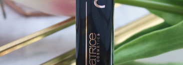 Новинка Catrice Power Plumping Gel Lipstick в оттенке 50 Strong Is The New Pretty
